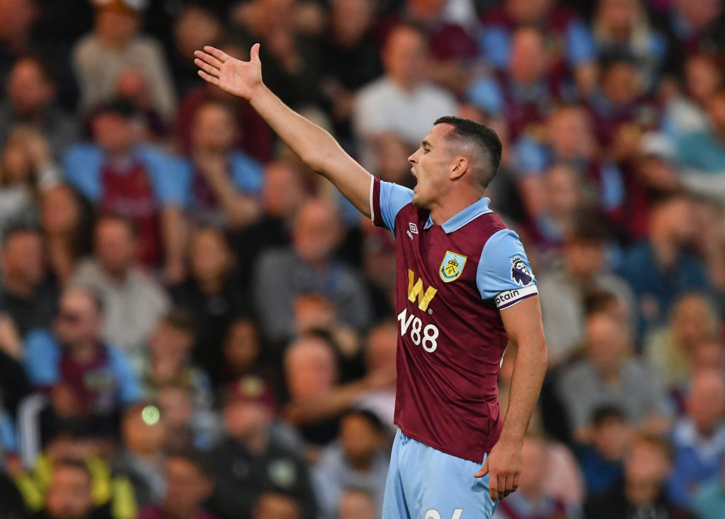 Burnley FC v Manchester City - Premier League